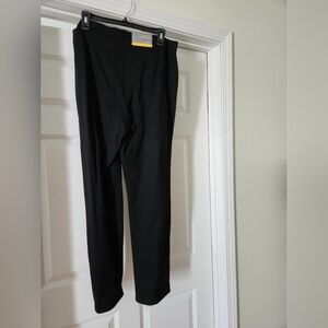 JM Collection, Brand NEW Ladies Ponte pants, Slim Leg, Deep BLACK